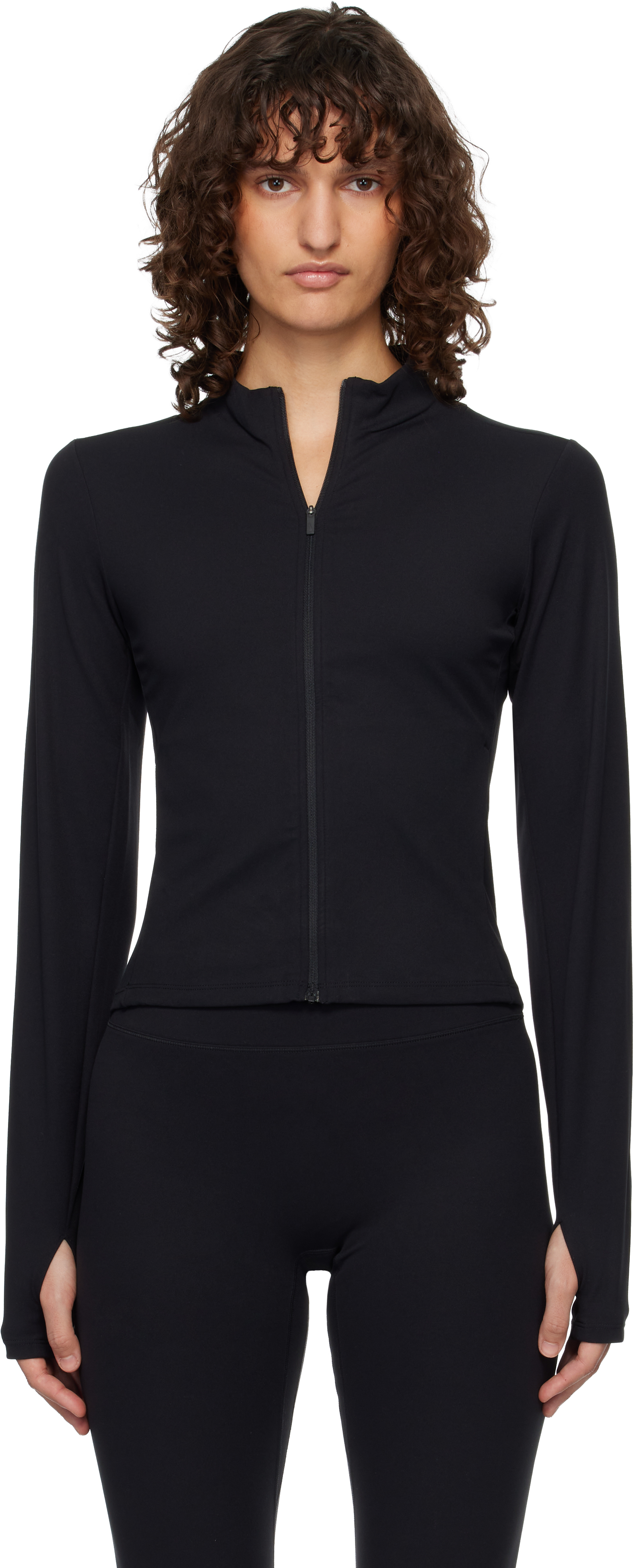 Nikeのブラック Zenvy Dri-FIT Full-Zip ジャケットがセール中