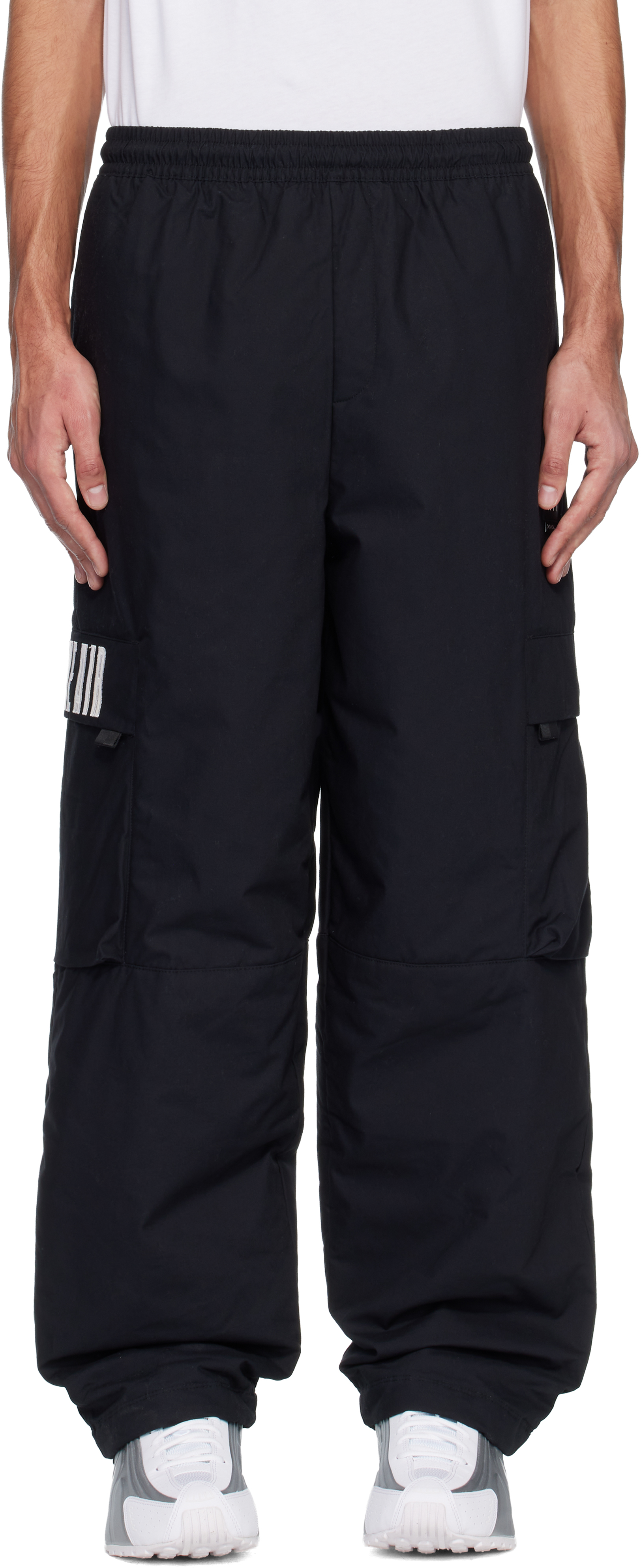 nike max cargo pants black
