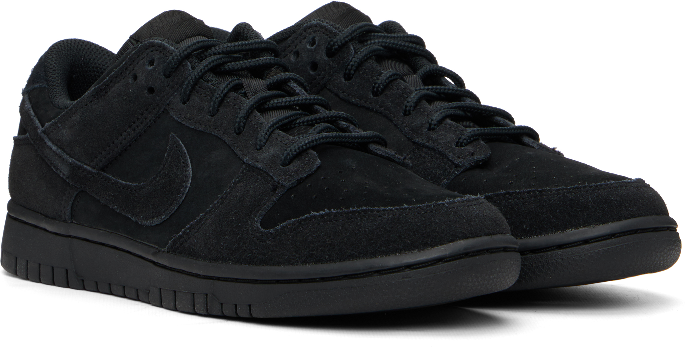 Nike Black Dunk Low Retro Se Sneakers In Black