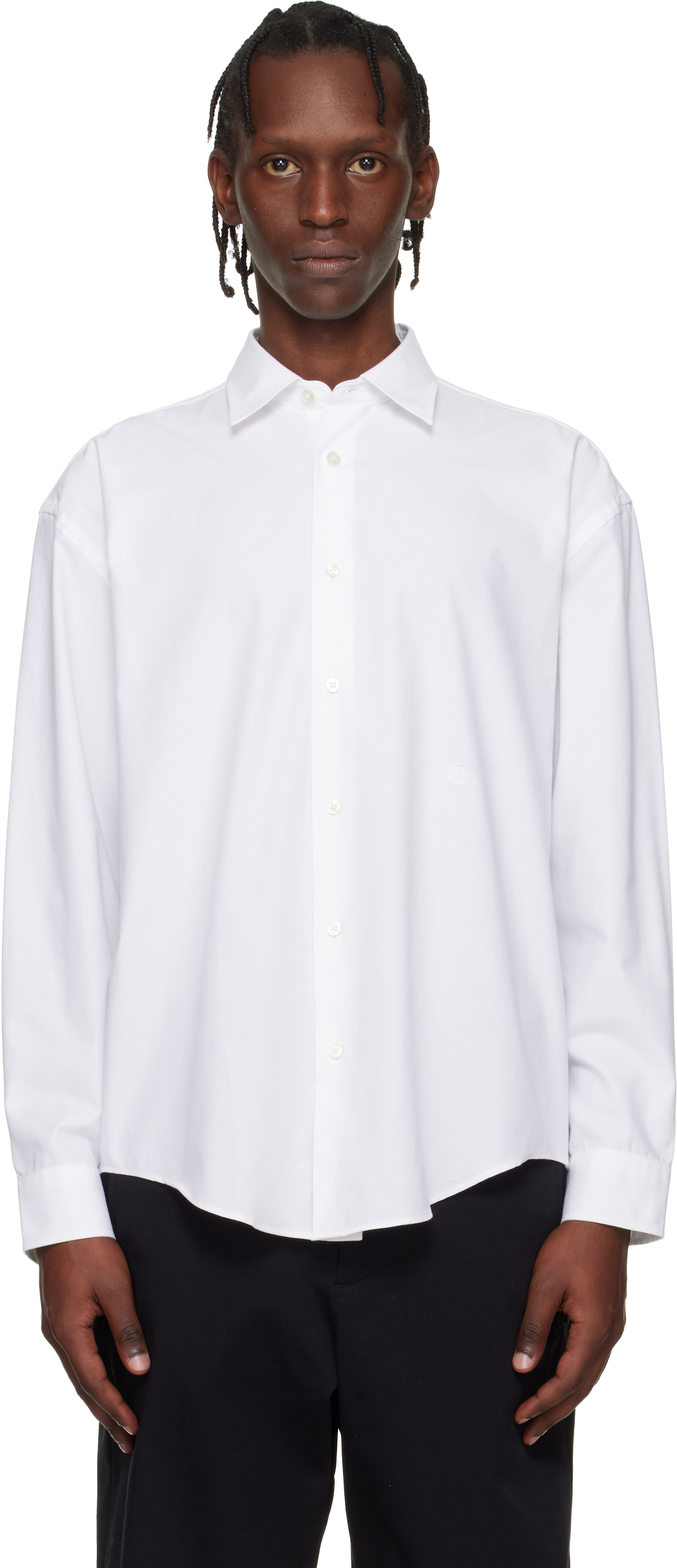 ブリストル　ホワイト ボタンシャツ ロゴ刺繍 BOSS: ホワイト ロゴ刺繍 シャツ | SSENSE 日本