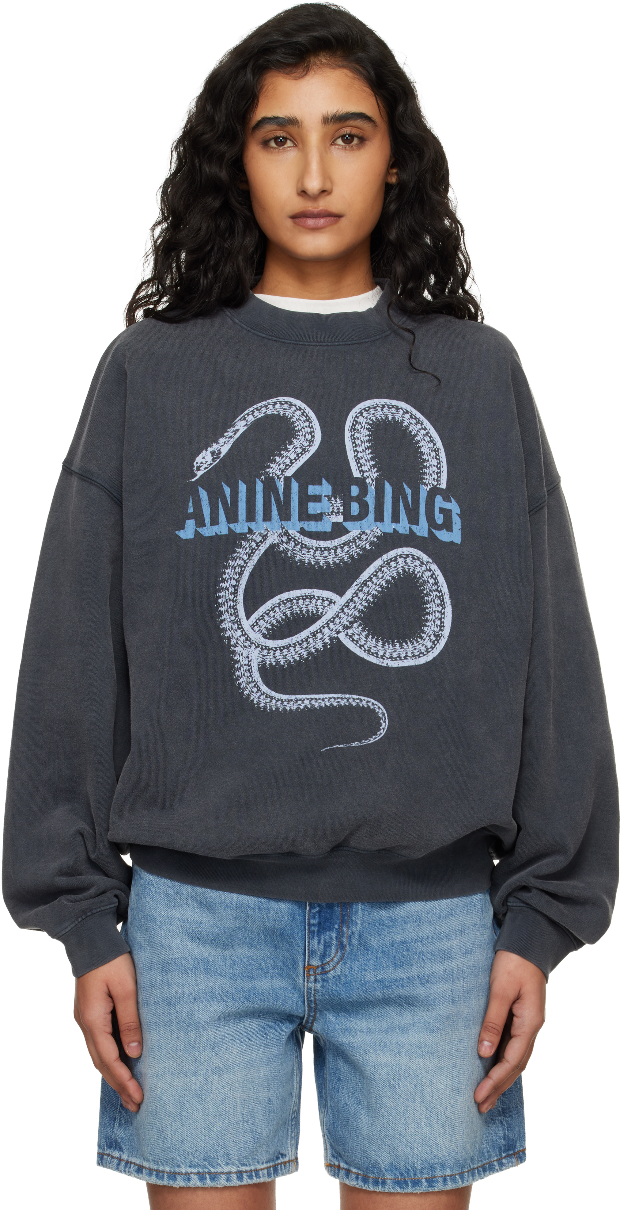 ANINE BINGのブラック Harvey Crew Snake スウェットシャツがセール中