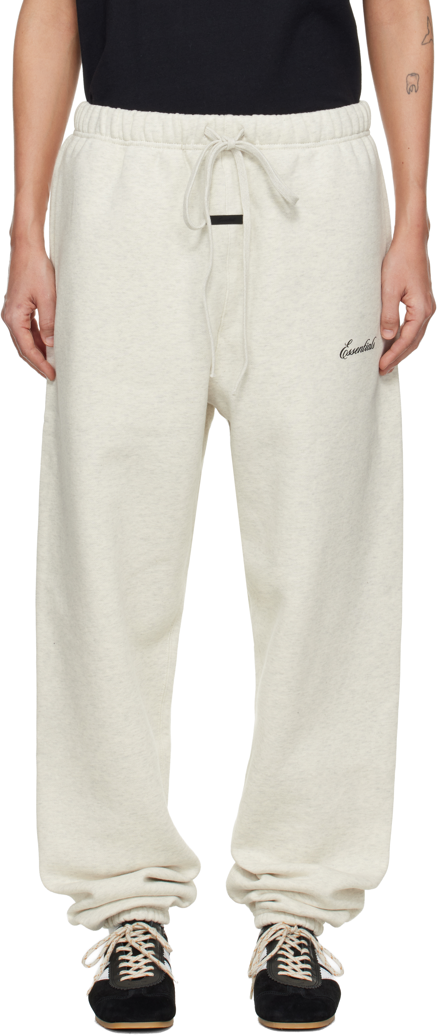 Fear of God ESSENTIALS: オフホワイト Classic スウェットパンツ