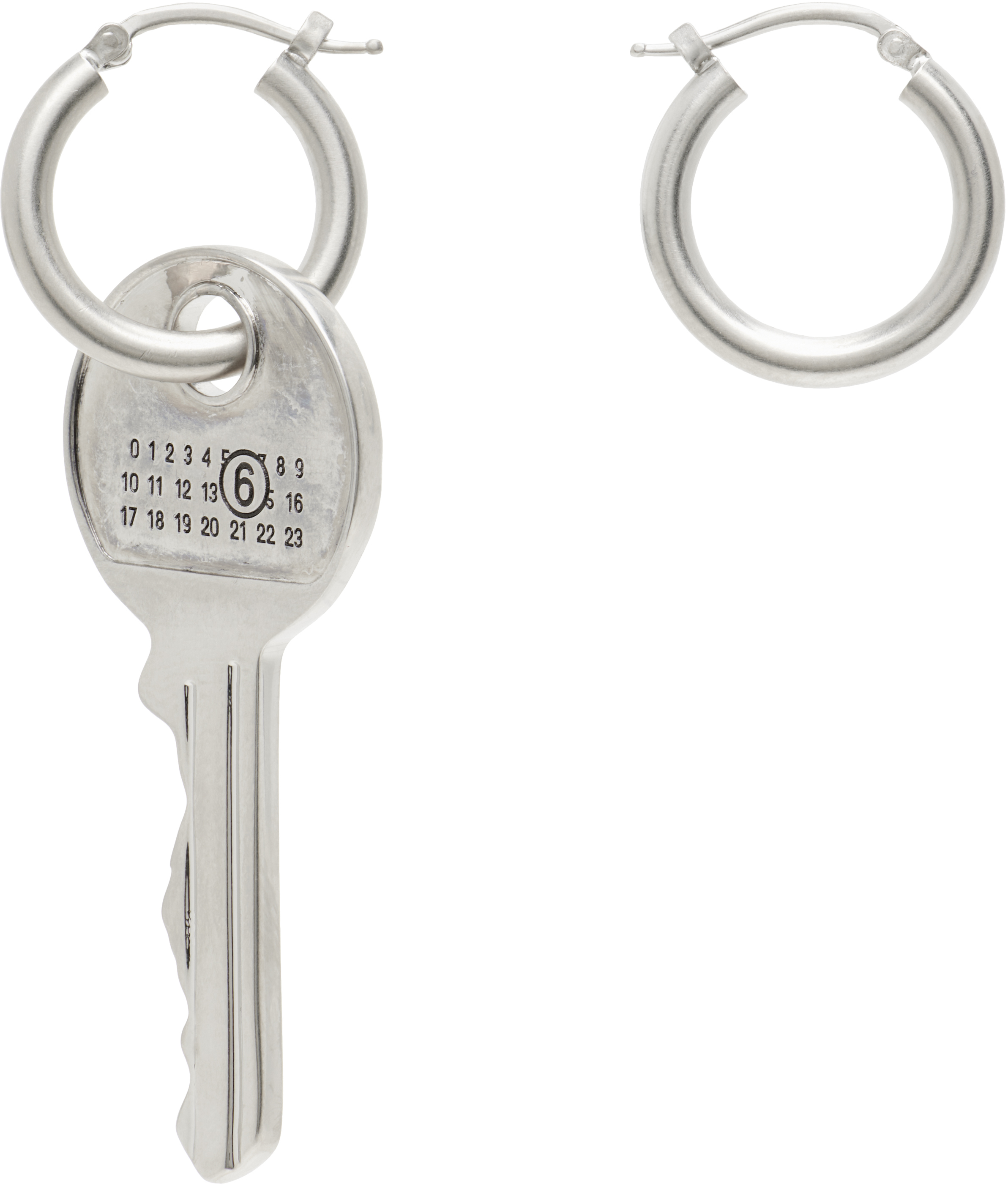 MM6 Maison Margiela: Key ピアス | SSENSE 日本