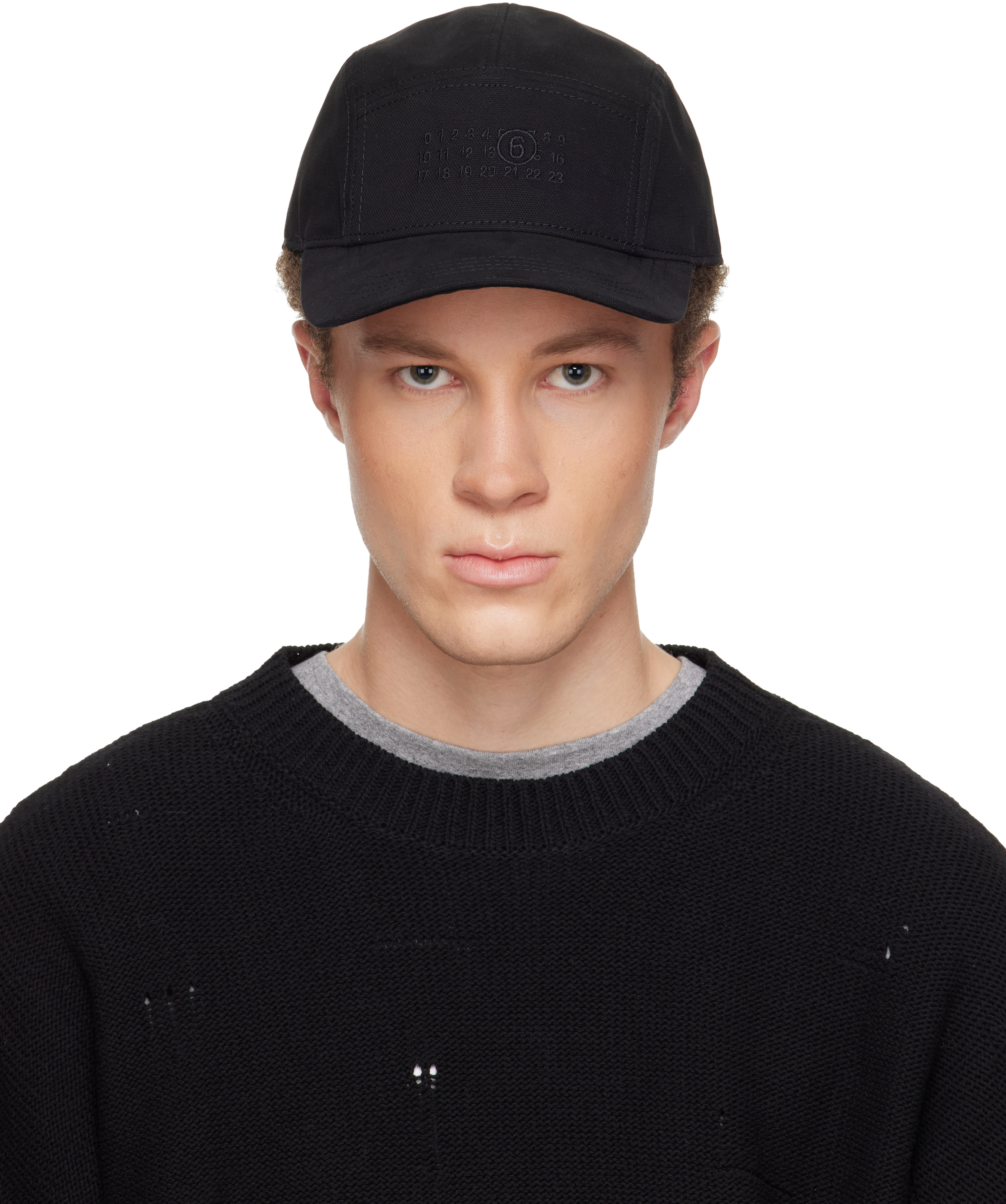 MM6 Maison Margiela: ブラック ロゴ刺繍 キャップ | SSENSE 日本