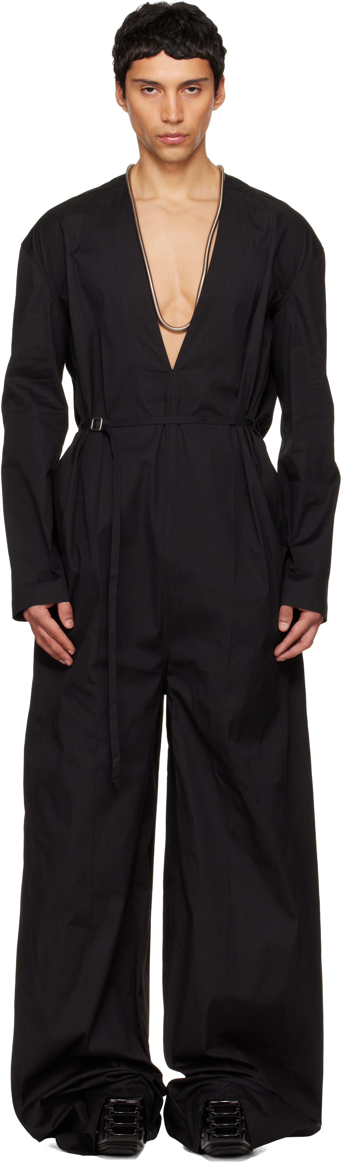 sk　　rick owens ブラック ジャンプスーツ　23ss Rick Owens】一着で雰囲気の出るジャンプスーツスタイル | 1232 | STORY