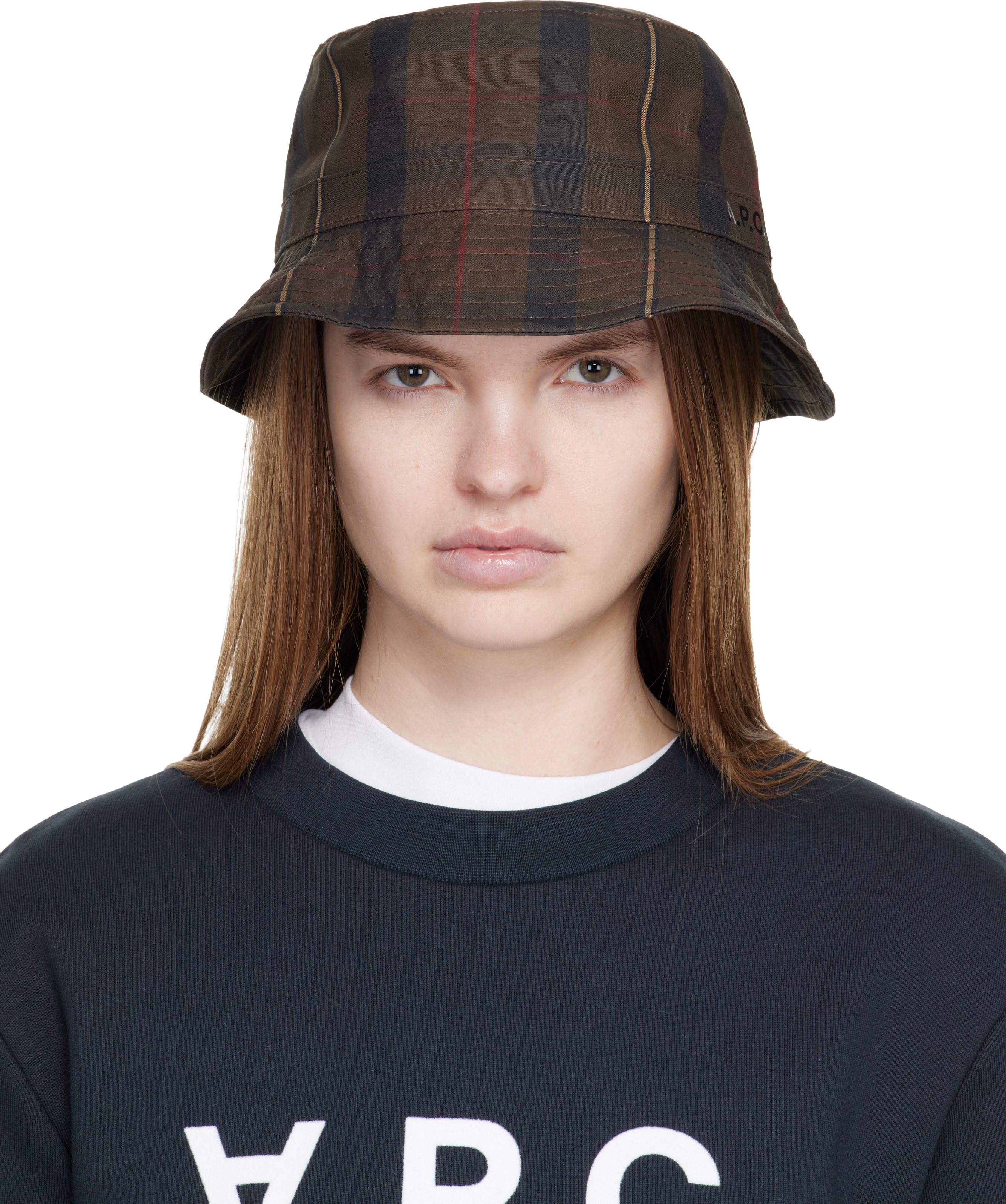 A.P.C.のブラウン Mark バケットハットがセール中