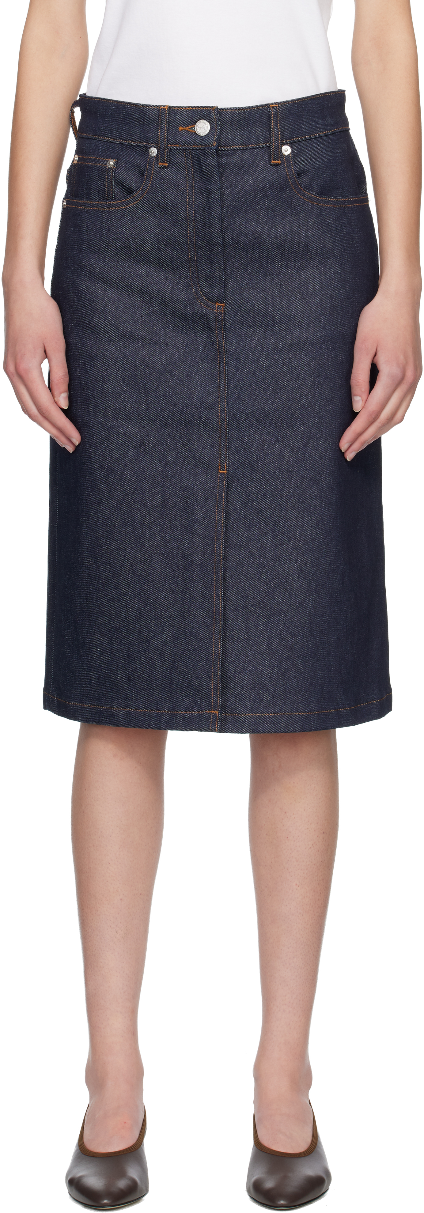 A.P.C.のネイビー Lizzie デニム ミディアムスカートがセール中