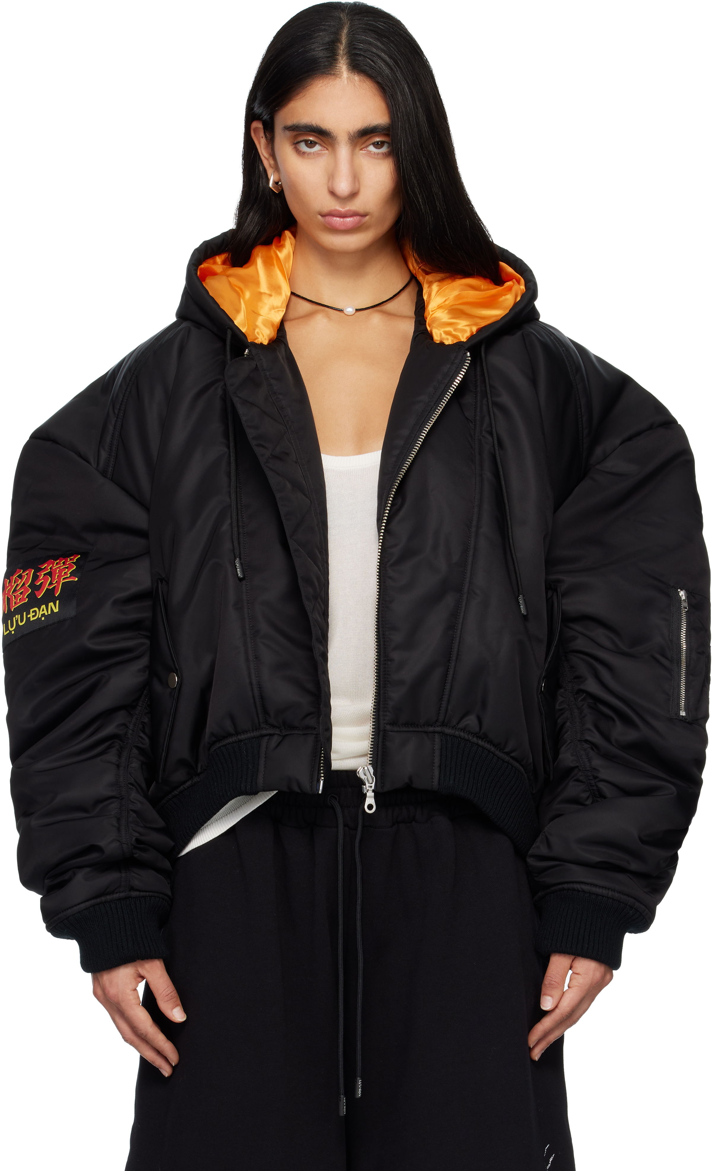 LU'U DAN DISTORTED MA-1 ブラック/オレンジ LU'U DAN: Black Distorted MA1 Bomber Jacket | SSENSE