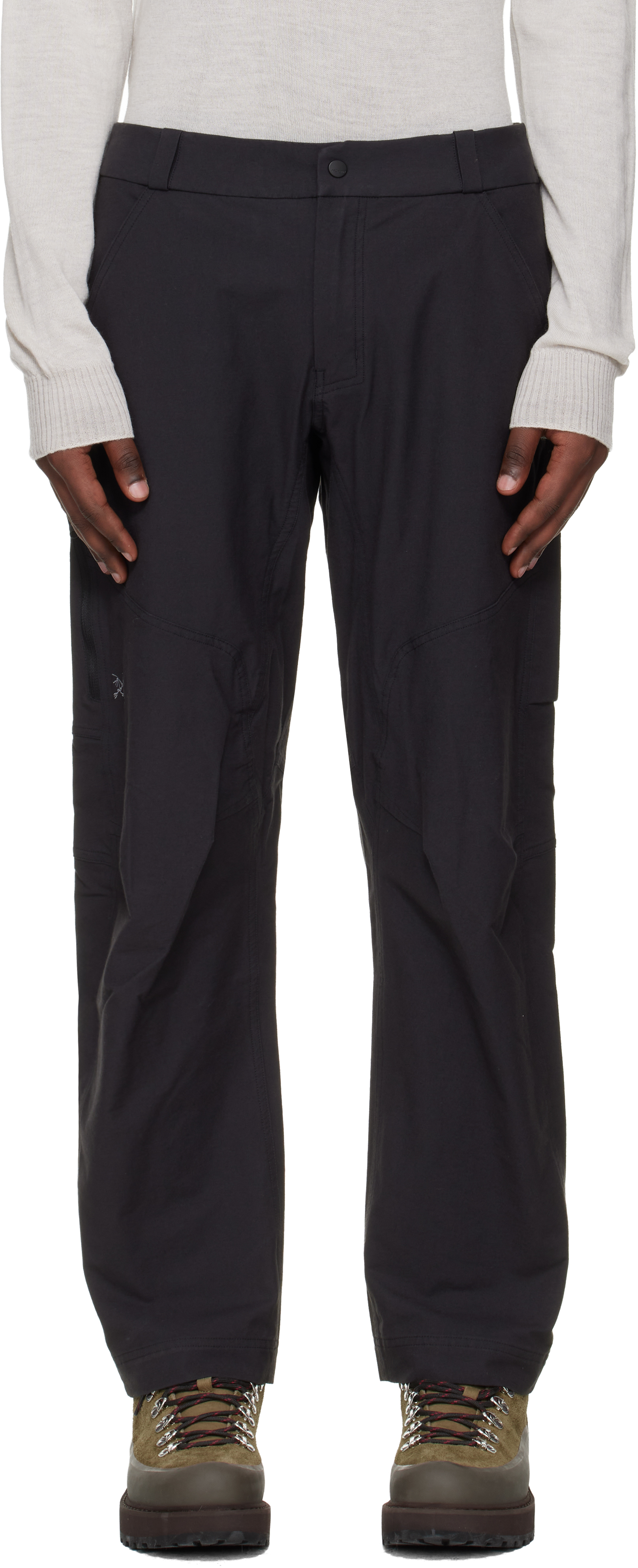 Arc'teryx: Black Cronin Cotton Trousers | SSENSE Canada