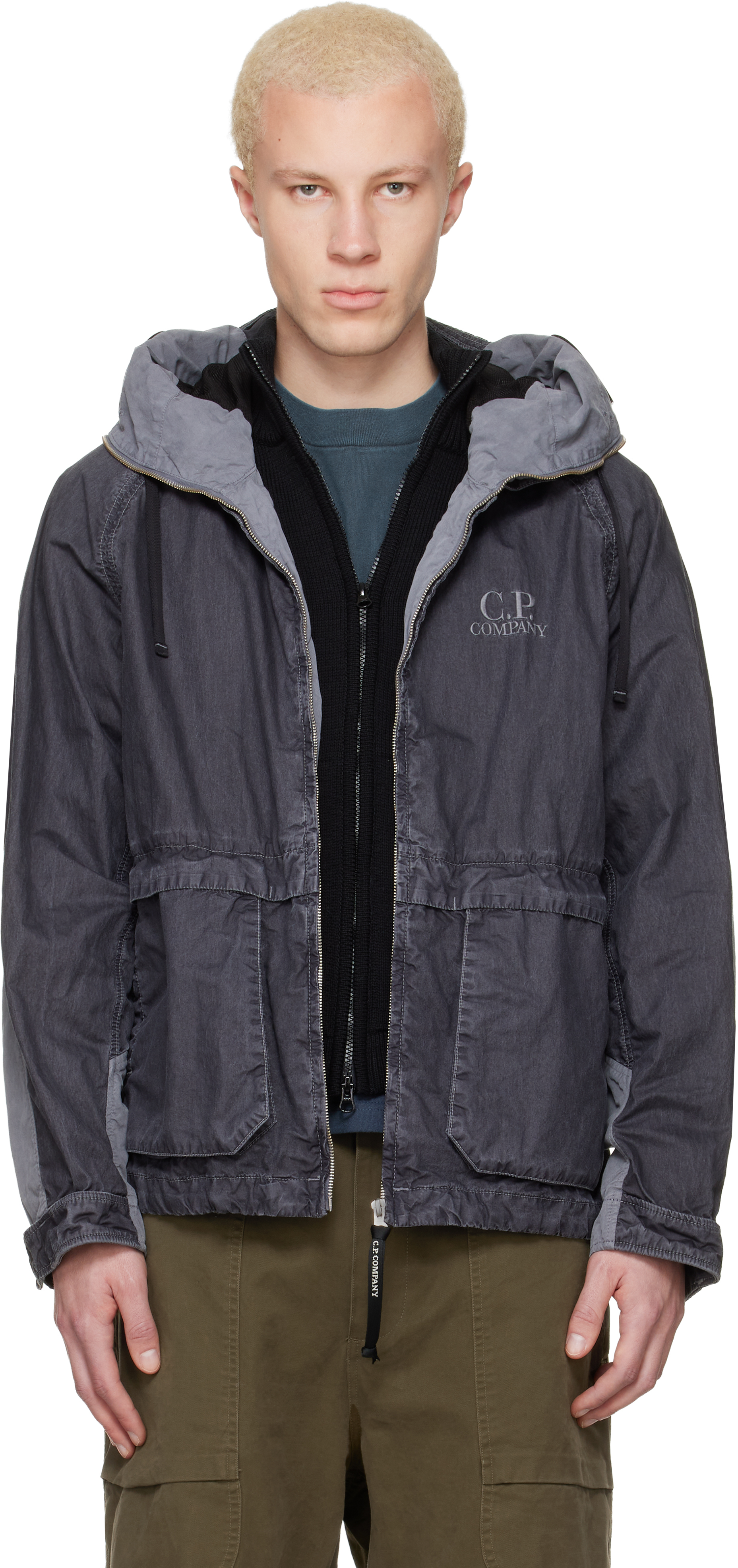 C.P. Companyのグレー 50 Fili Wax Explorer ジャケットがセール中