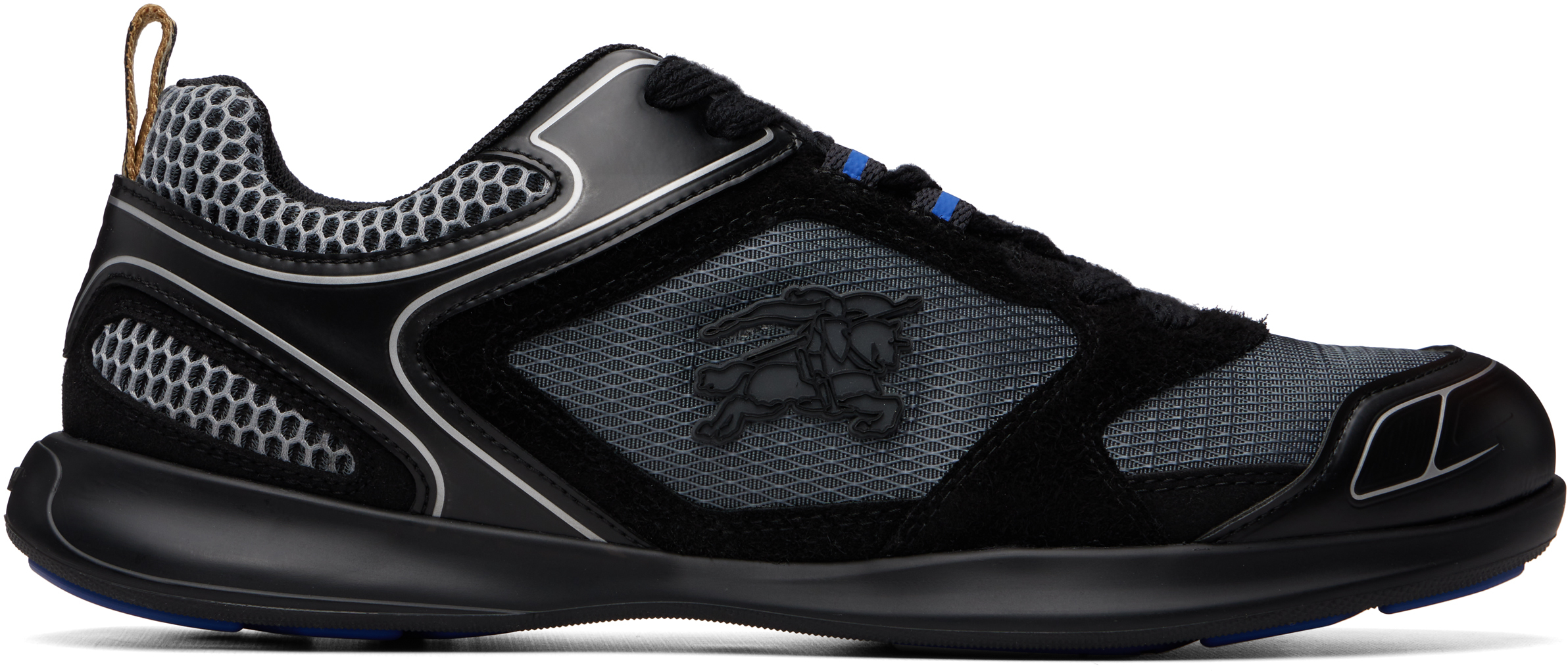 Burberryのブラック Matrix Sport スニーカーがセール中