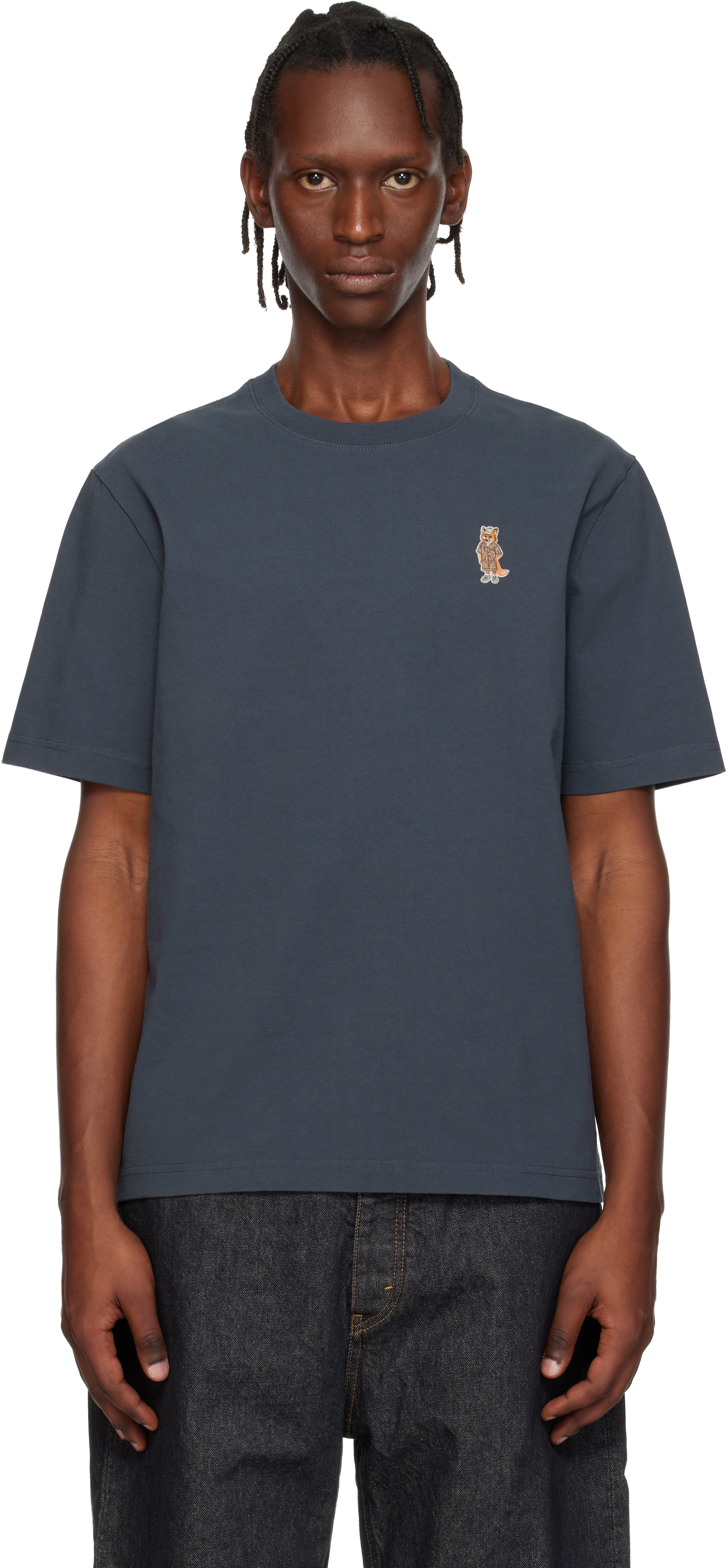 Maison Kitsunéのネイビー Dressed Fox コンフォート Tシャツがセール中