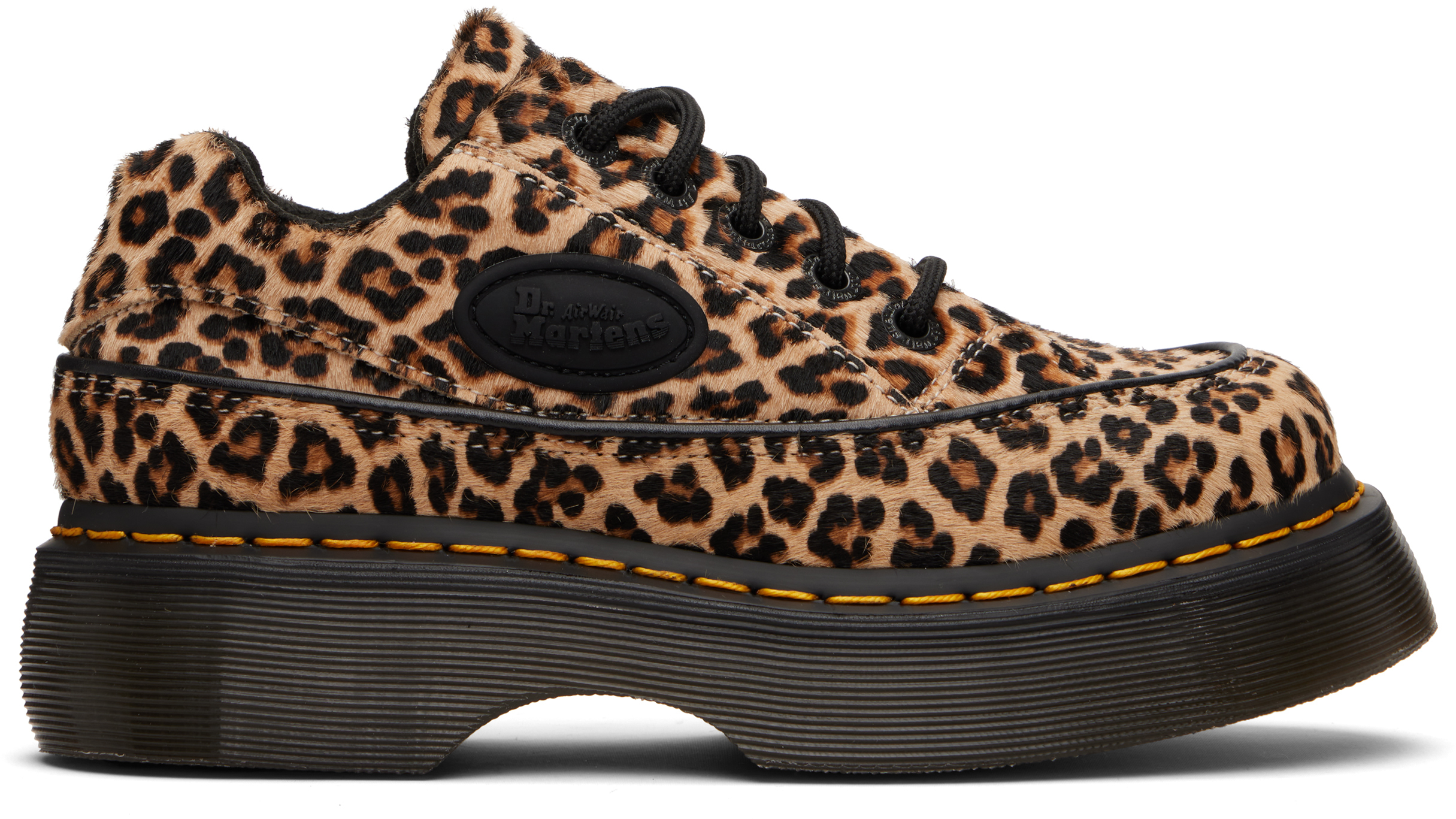 Dr. Martens: タン Buzz 5-Eye レオパード ダービー | SSENSE 日本