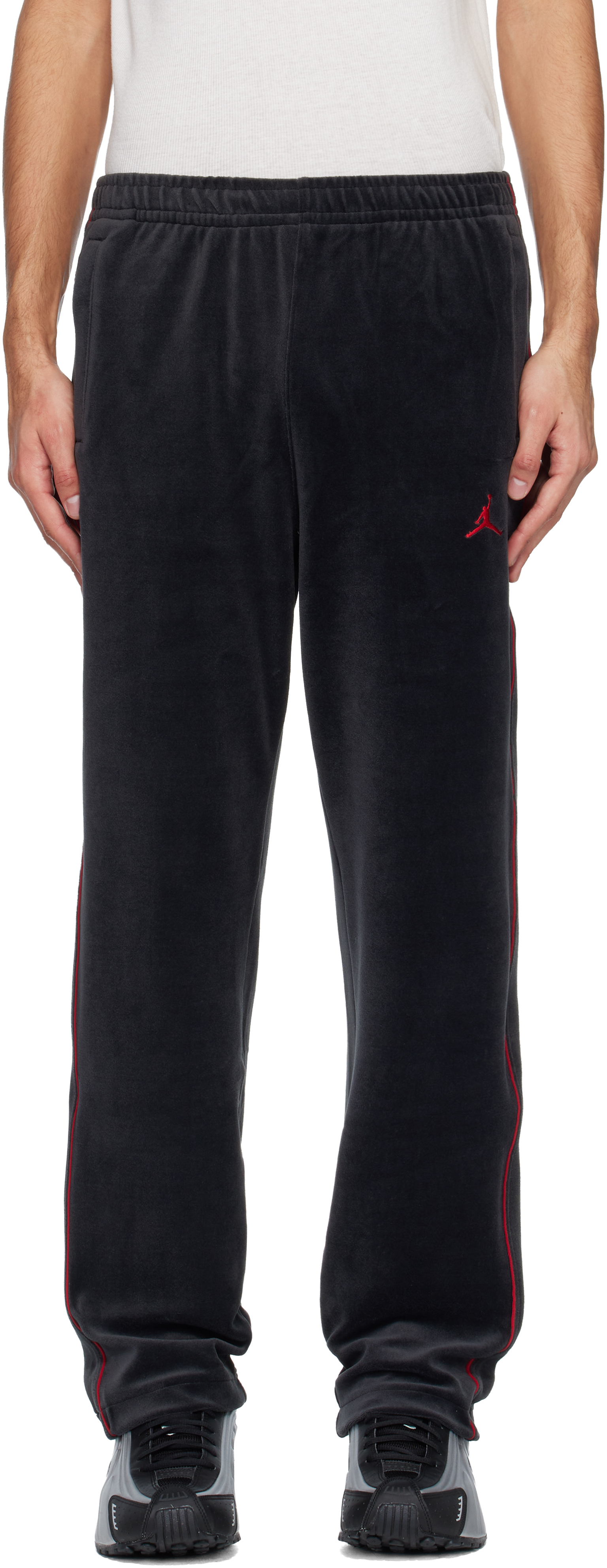 nike velour joggers black