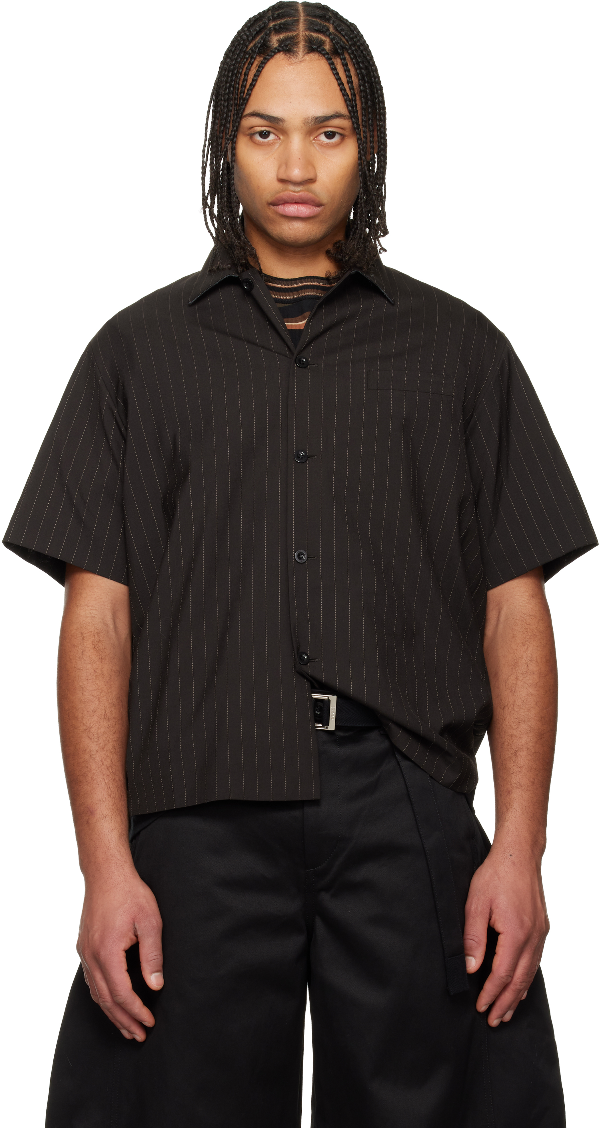 sacai: ブラウンブラウン チョークストライプ シャツ | SSENSE 日本