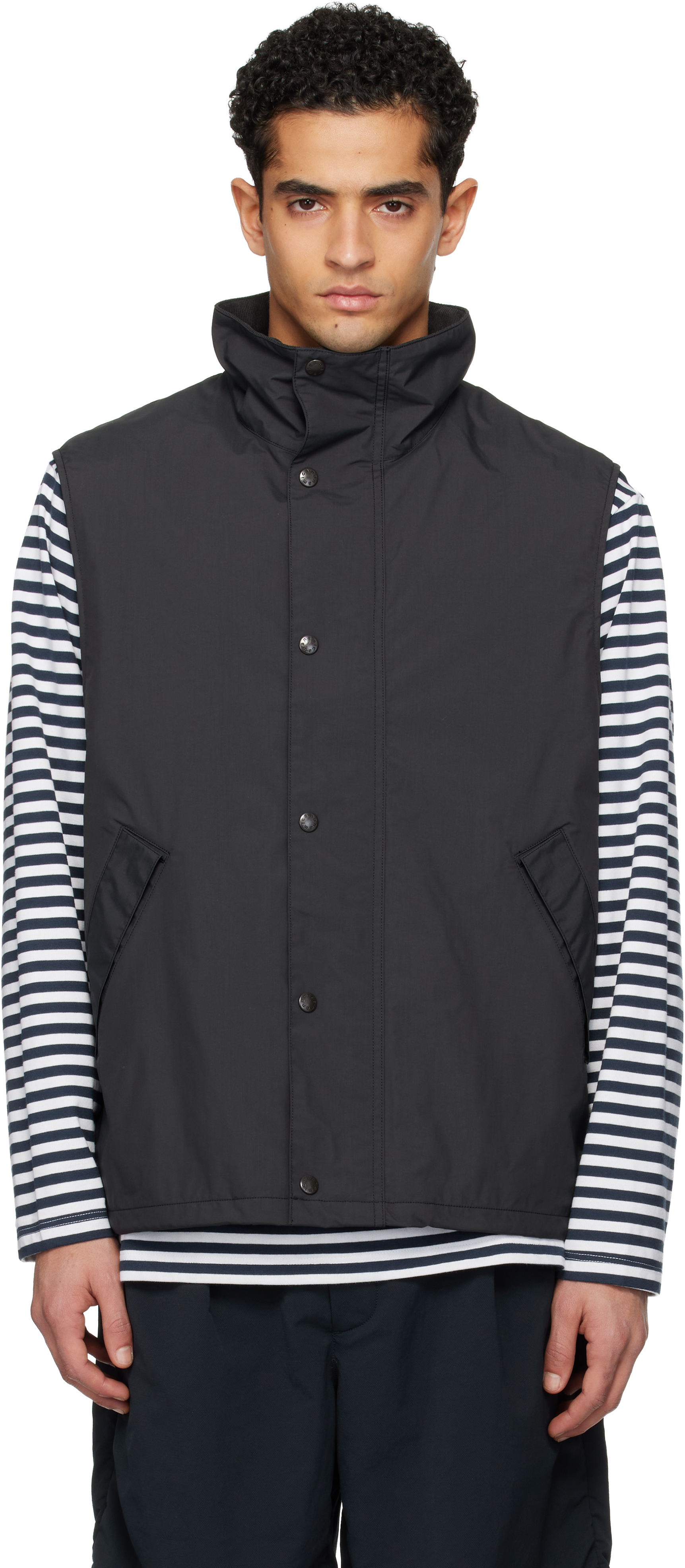 nanamica: ブラック 2L PERTEX UNLIMITED フィールドベスト | SSENSE 日本