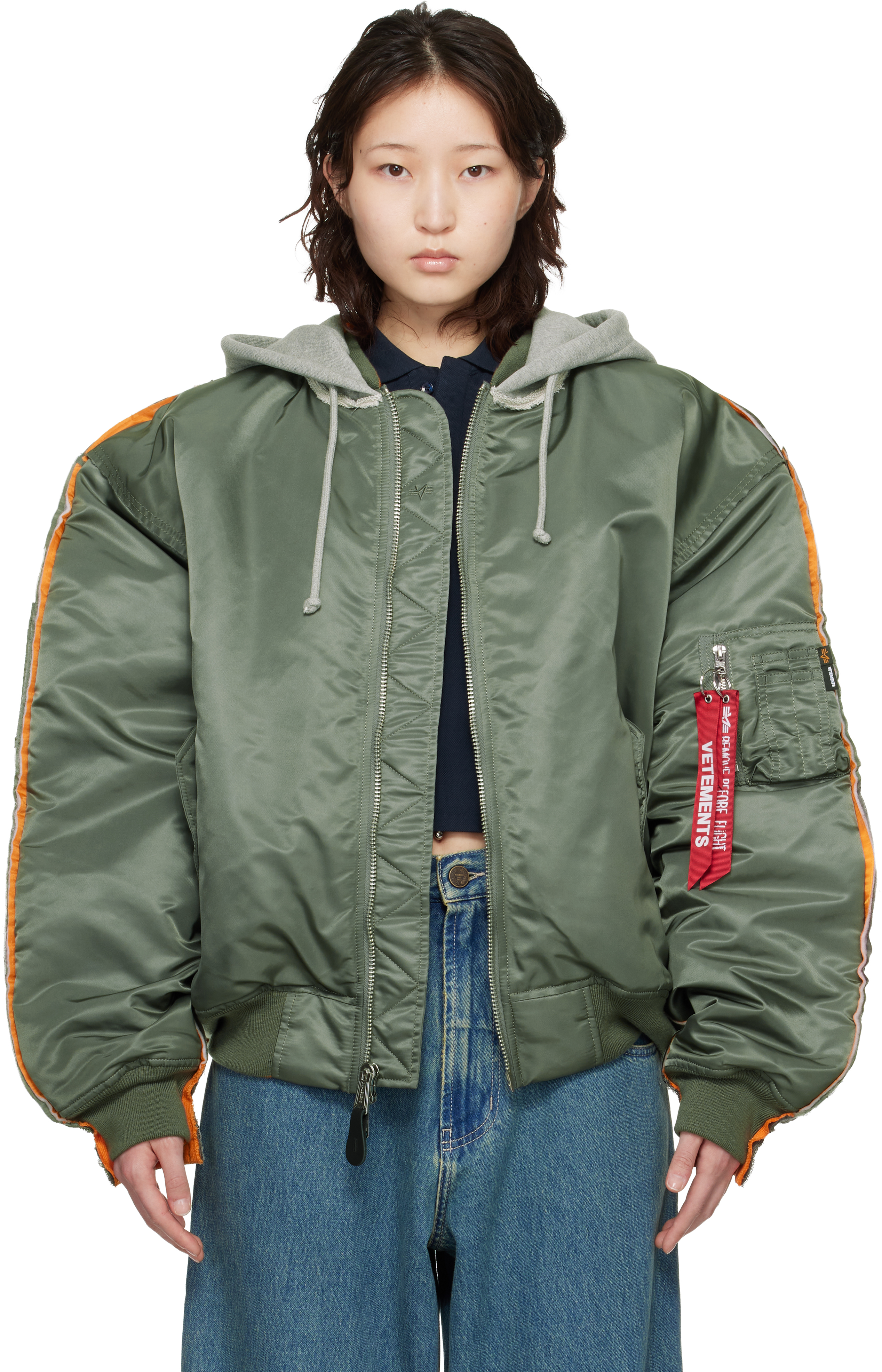 VETEMENTSのカーキ Alpha Industriesエディション Attached Hood
