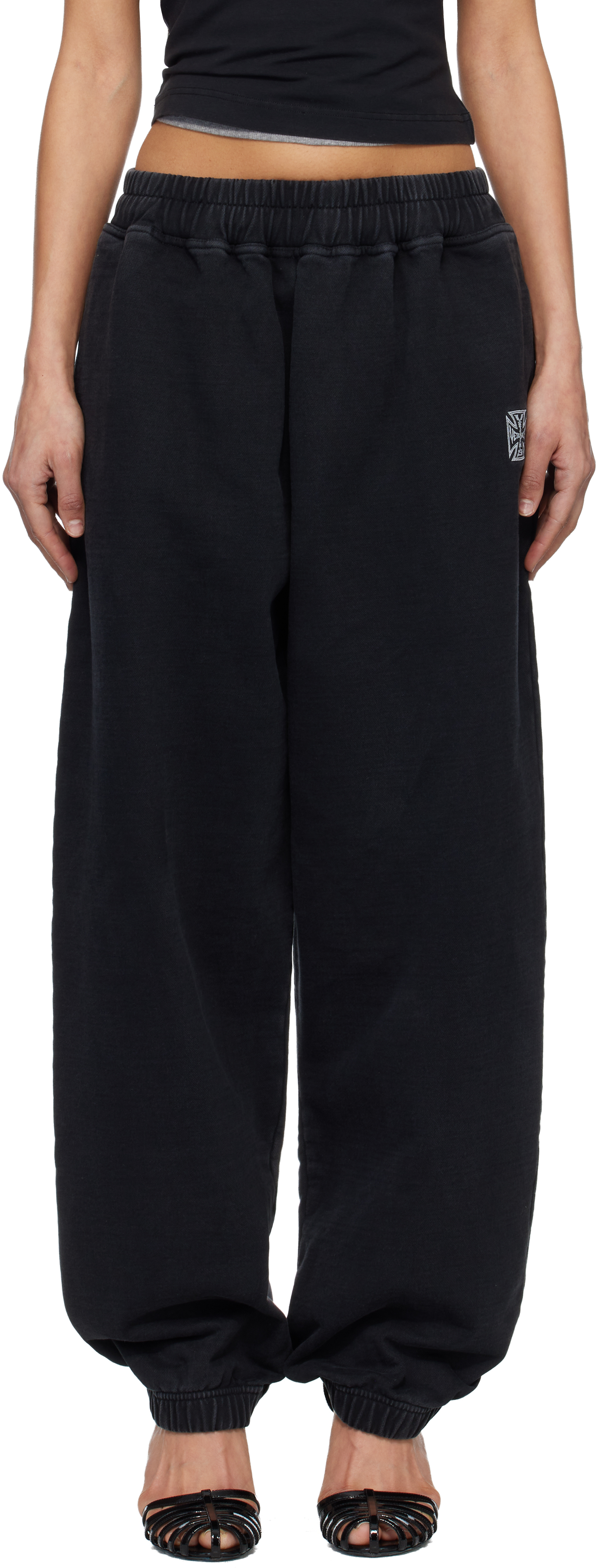 パンツ WAIST LOGO KNIT BIKER PANTS VETEMENTSのブラック Biker Cross Logo スウェットパンツがセール中