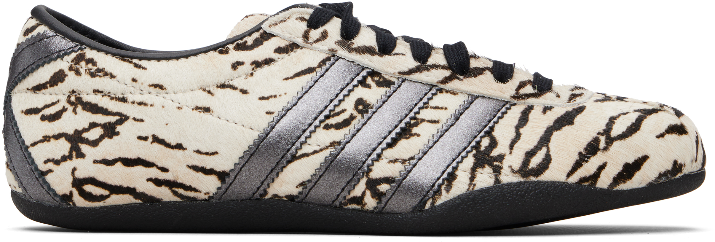 【新品】SHE Tokyo♡Effi（off white ） adidas Originals: Off-White Tokyo Sneakers | SSENSE