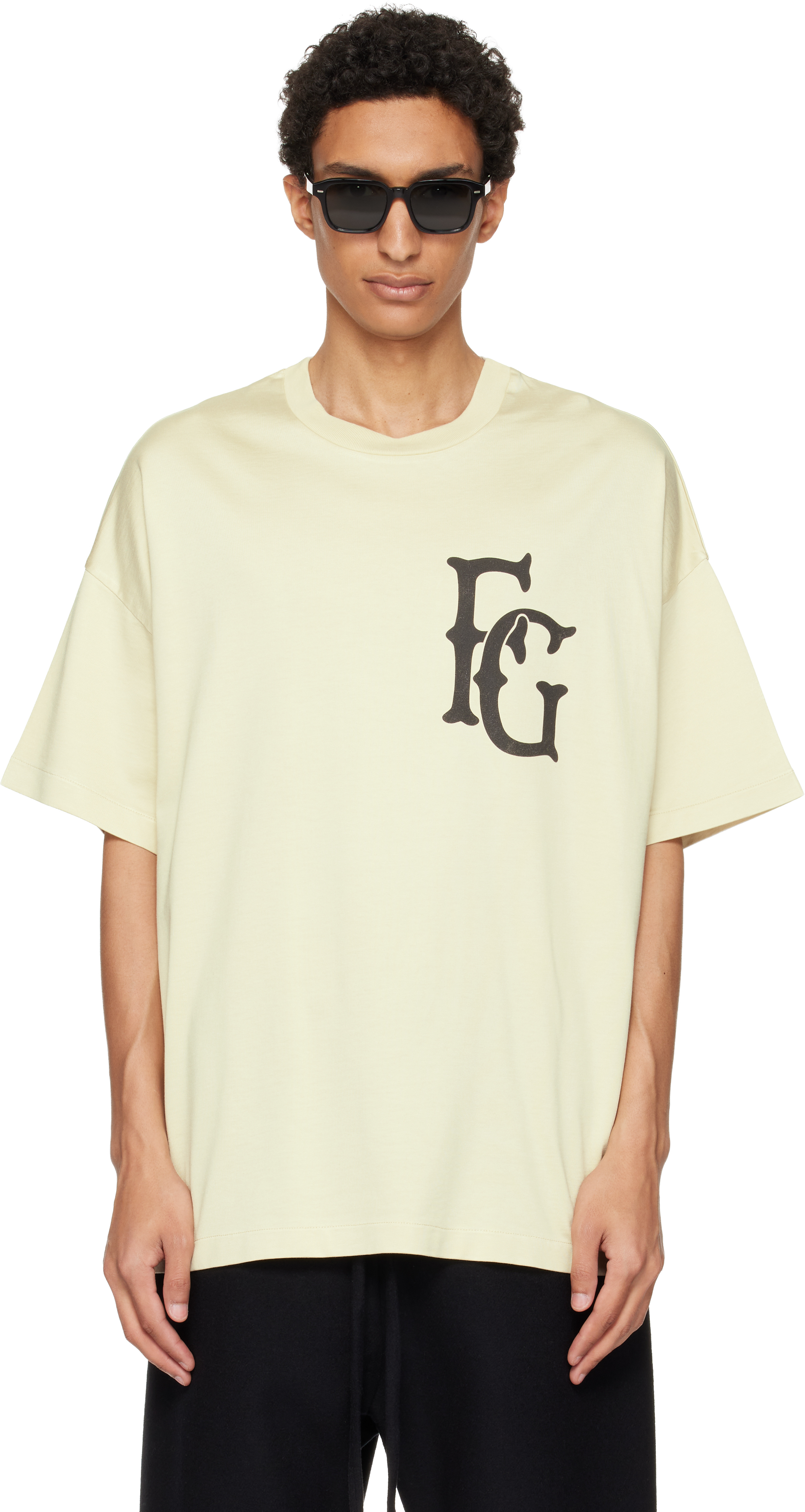 Fear Of God メンズ tシャツ | SSENSE 日本