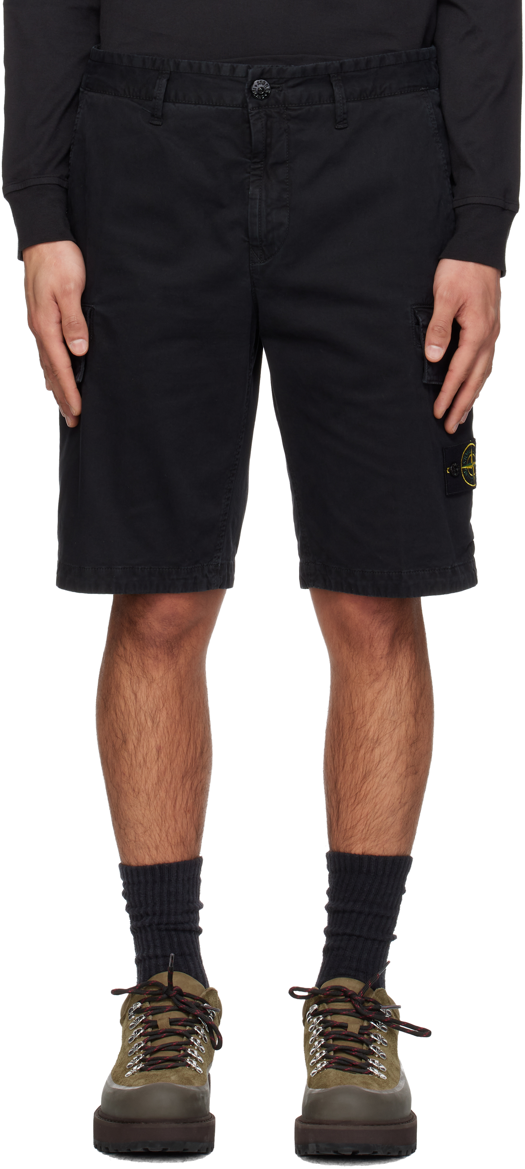 Stone Island: ブラック L100018 カーゴショートパンツ | SSENSE 日本