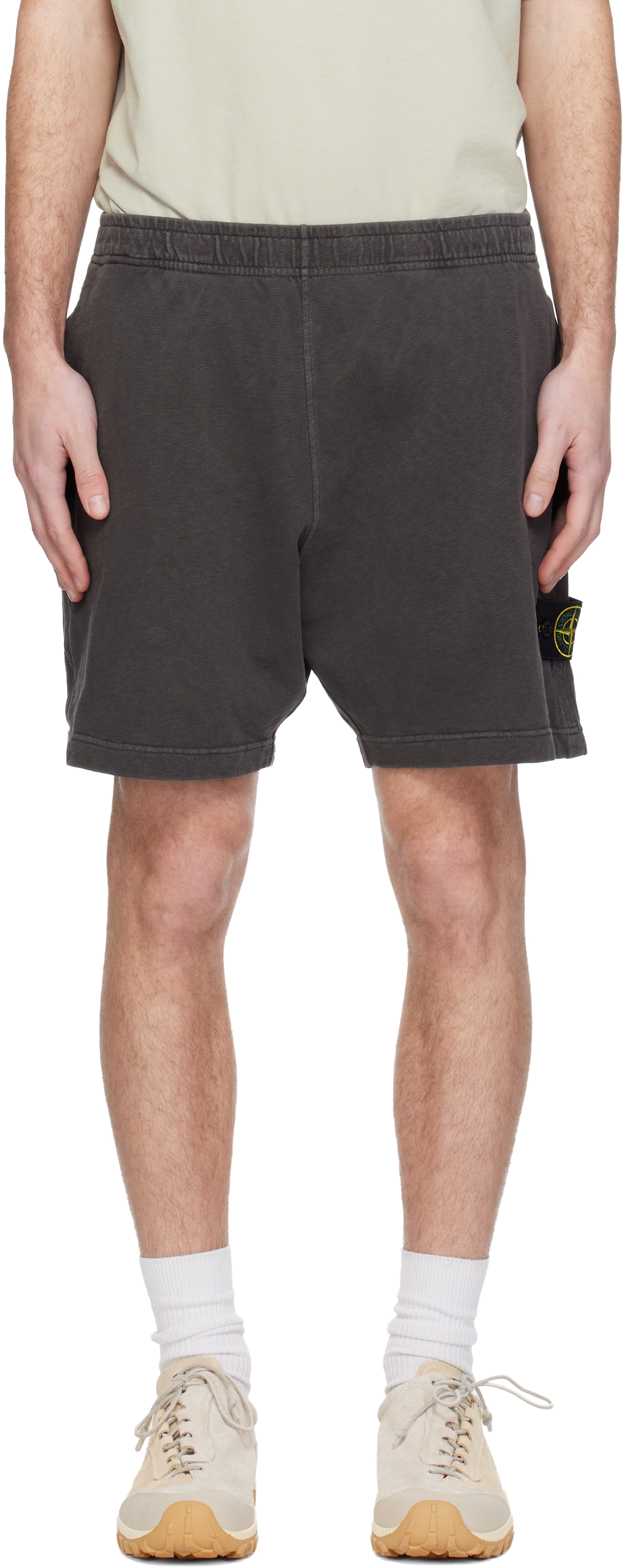 Stone Island メンズ ショートパンツ | SSENSE 日本
