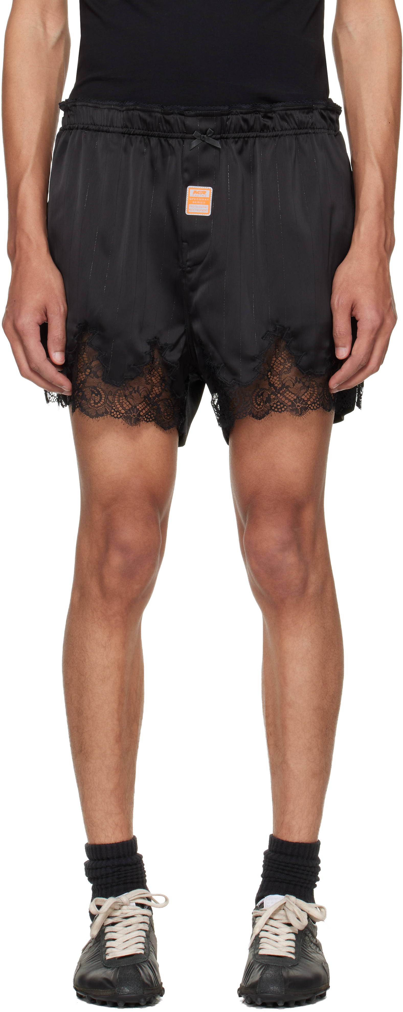 Martine Roseのブラック French Knicker ショートパンツがセール中
