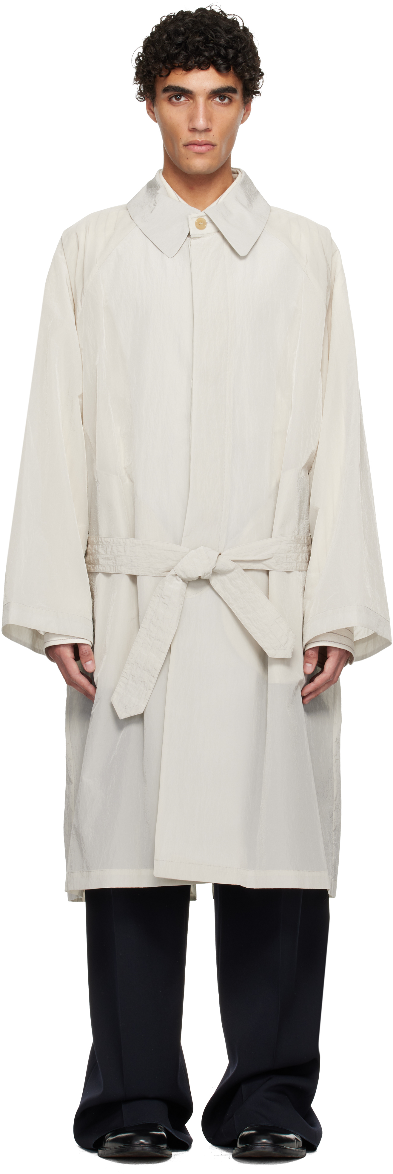 Hed Mayner: オフホワイト クリンクル トレンチコート | SSENSE 日本