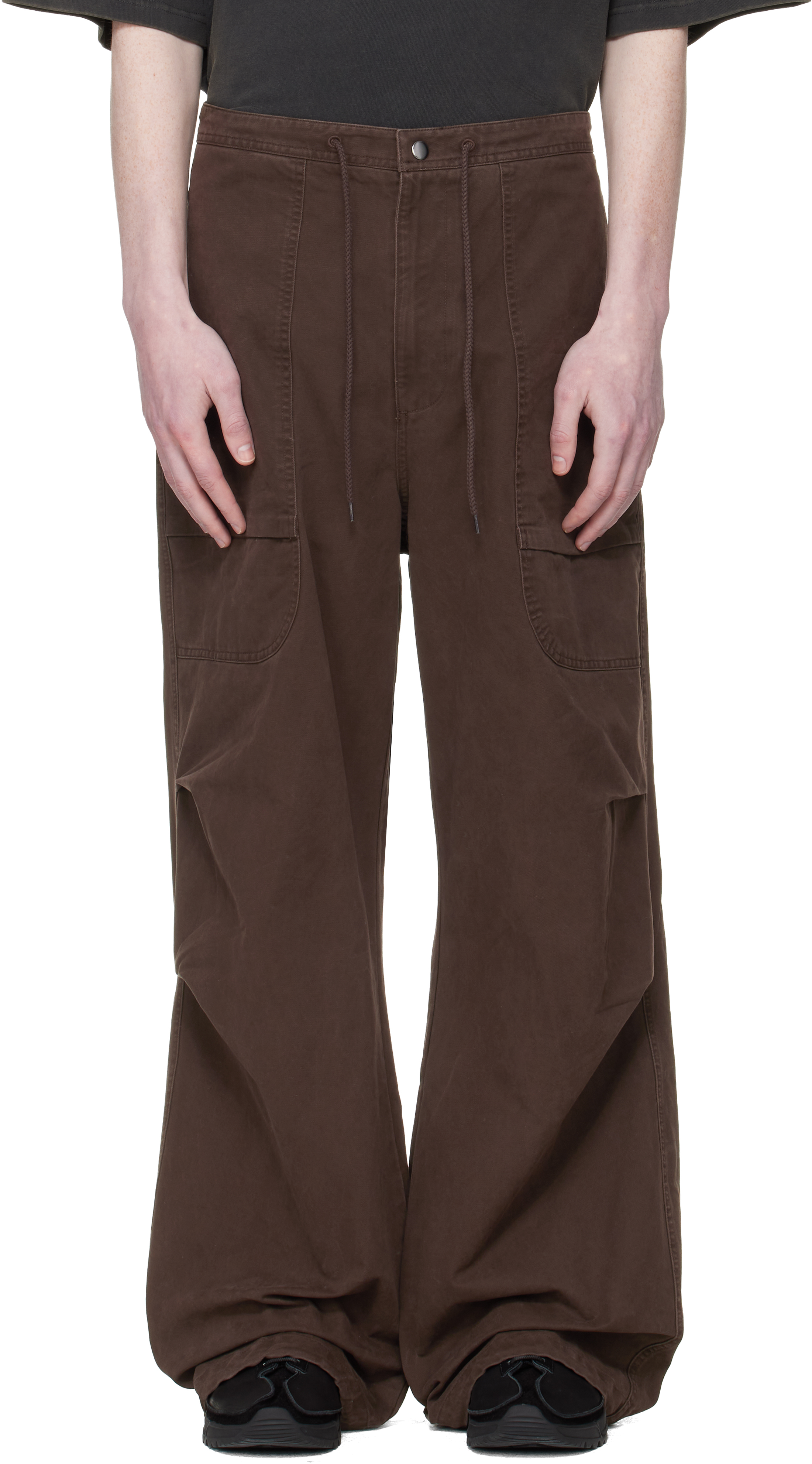 Entire Studios: ブラウン Barren カーゴパンツ | SSENSE 日本