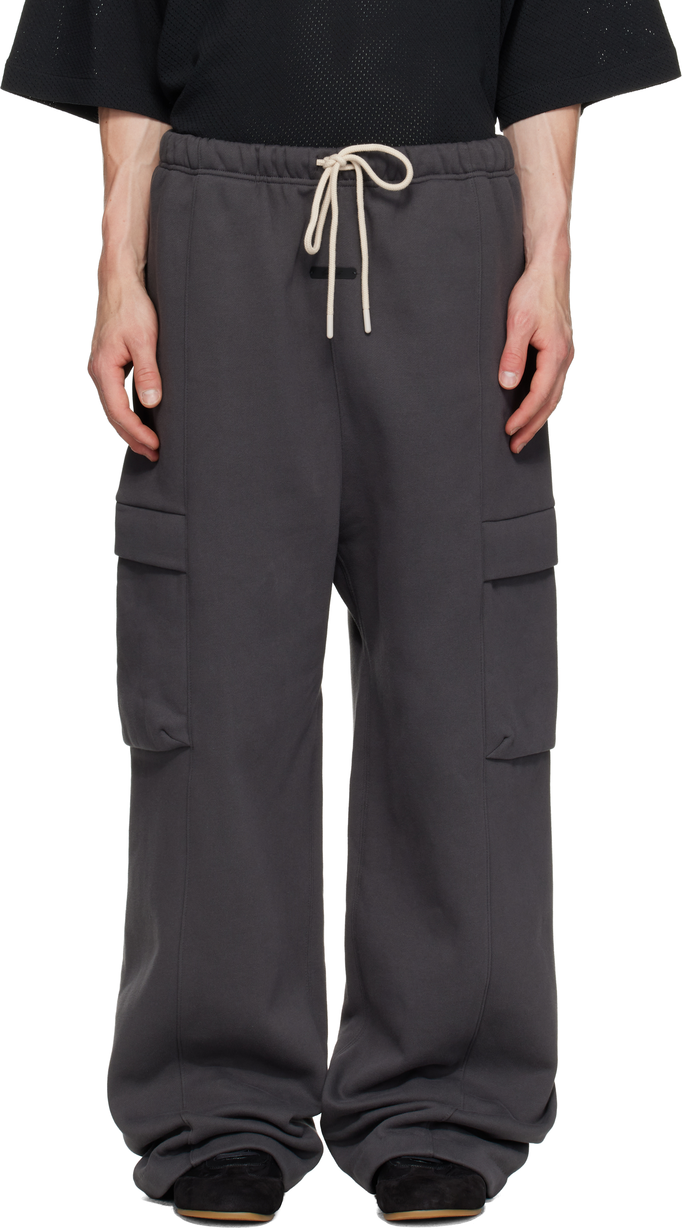 Fear of God ESSENTIALS: グレー Field カーゴパンツ | SSENSE 日本