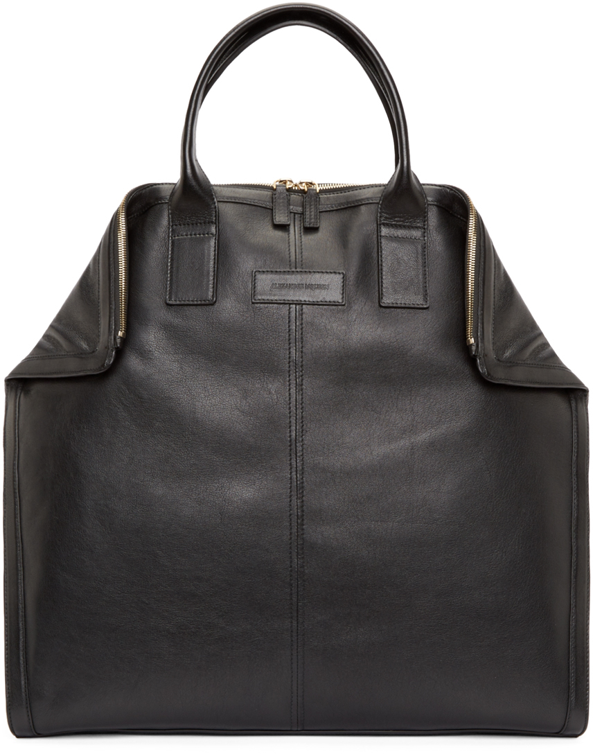 Alexander McQueen: Black Large De Manta Tote | SSENSE