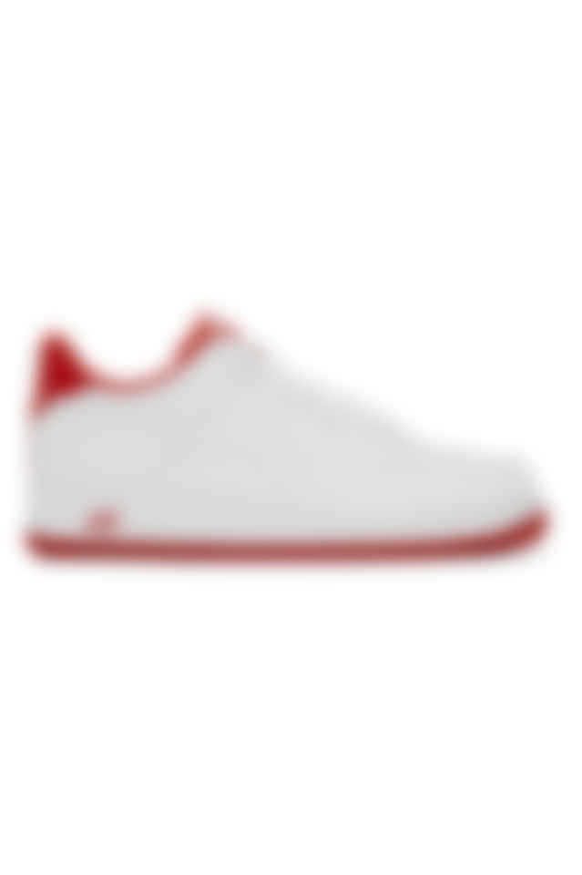 white sneakers canada