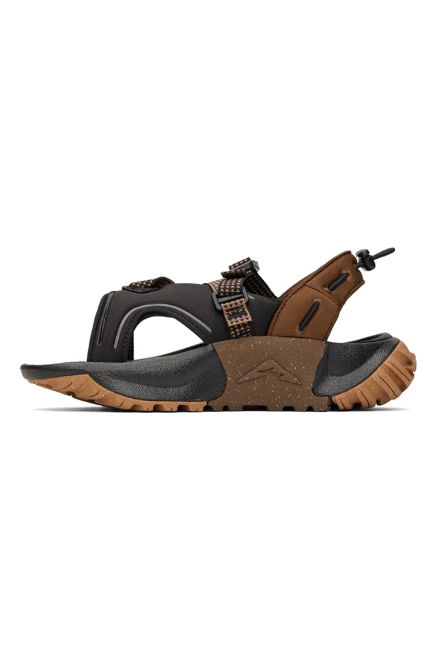 nike tan sandals