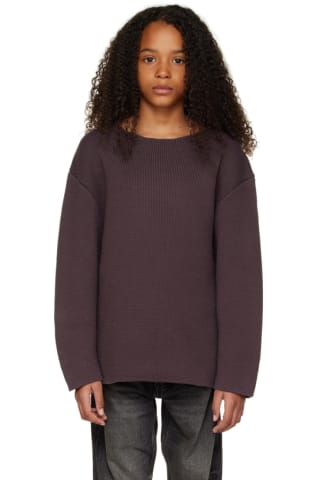 피어오브갓 에센셜 키즈 스웨터 Essentials Kids Purple Crewneck Sweater,Plum Model measures 56inch