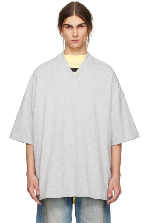 피어오브갓 에센셜 피오갓 에센셜 Fear of God ESSENTIALS Gray V-Neck T-Shirt,Light heather grey