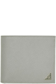 Prada - Portefeuille en cuir saffiano gris Triangle