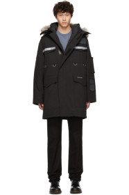 Canada Goose - Black Down Resolute Parka