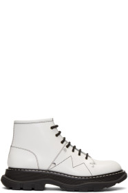 Alexander McQueen - Bottes lacées blanc cassé Tread