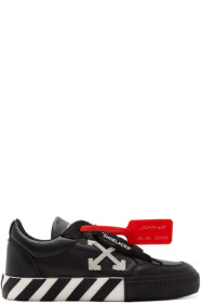 Off-White - Baskets noires Arrows Low Vulcanized