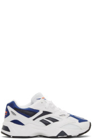 Reebok Classics - White & Black Aztrek 96 Sneakers