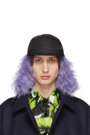Prada - ブラック & パープル ファー フラップ イリス キャップ