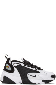 Nike - Baskets blanches et noires Zoom 2K