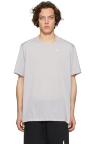 Nike - Grey Rise 365 T-Shirt