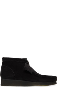Clarks Originals - ブラック スエード ワラビー ブーツ