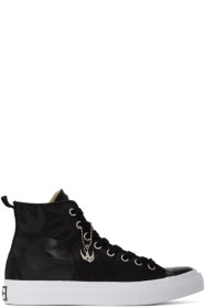 McQ Alexander McQueen - Baskets noires et blanches Plimsoll High