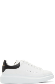 Alexander McQueen - ホワイト & ブラック オーバーサイズ スニーカー