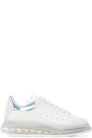 Alexander McQueen - Baskets surdimensionnées blanches Transparent Sole