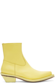 ION - Yellow Pointed Boots
