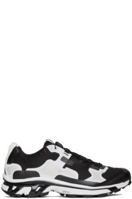 11 by Boris Bidjan Saberi - Baskets noires et blanches Bamba 5 édition Salomon