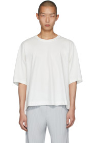 Homme Plissé Issey Miyake - White Release Basic T-Shirt